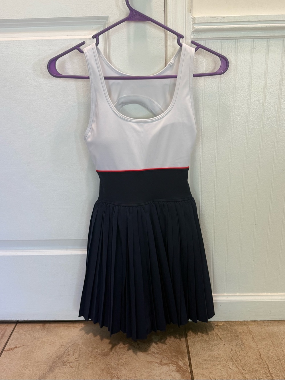 Wilson Sportif White & Navy Pleated Tennis Dress XS